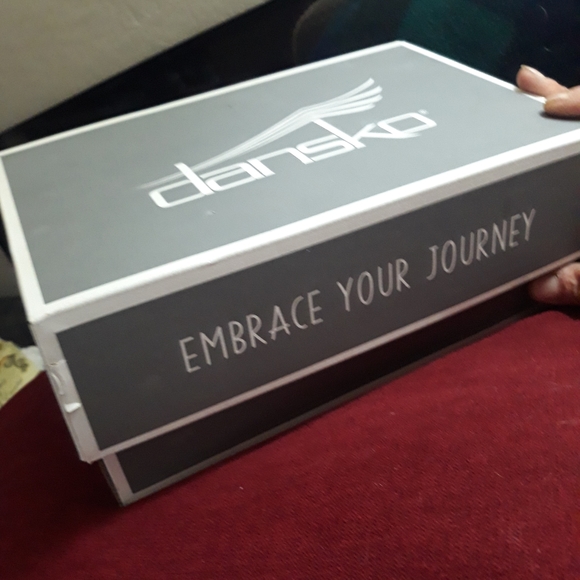 Dansko leather Croc's - Picture 3 of 3